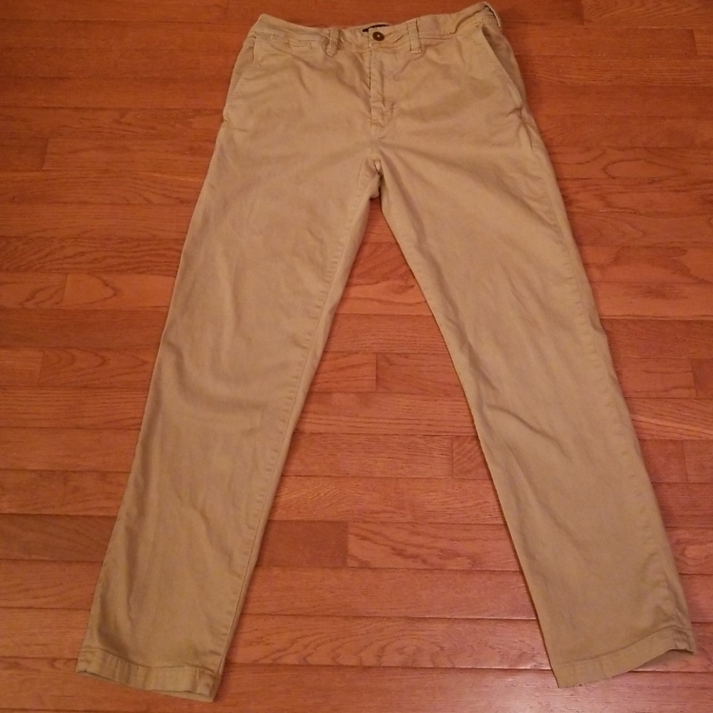 Mens American Eagle Khakis